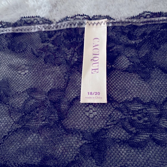 NWOT 2 pair black thongs with lace size 2X - Picture 6 of 6